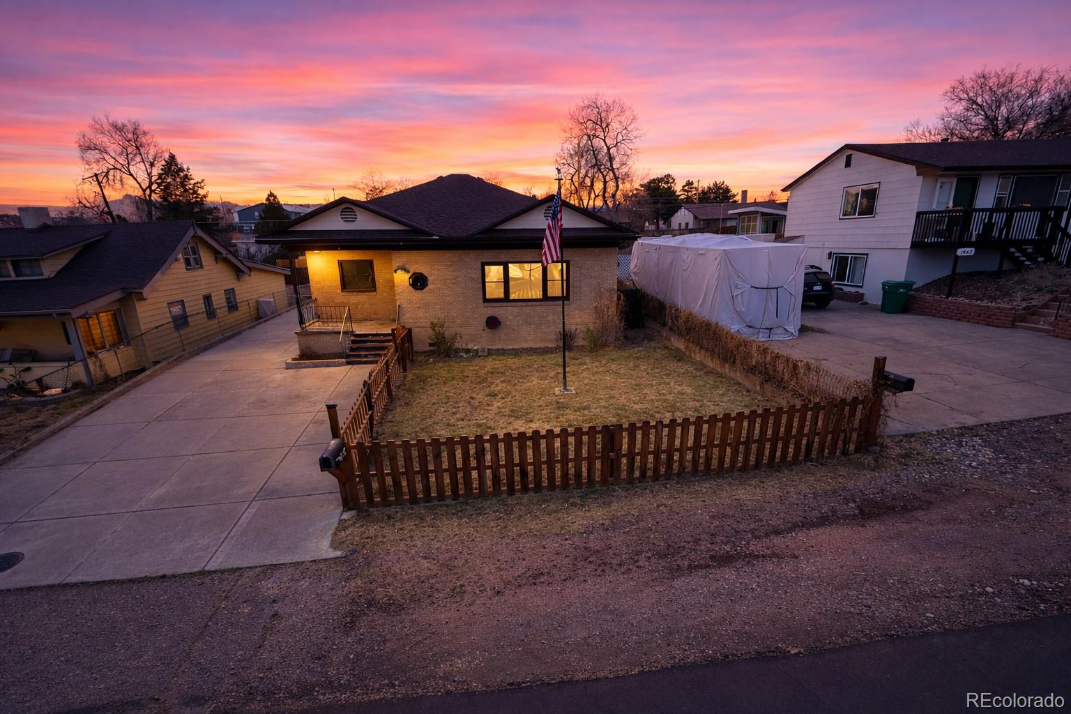 1651 Routt St, Lakewood, CO 80215 photo