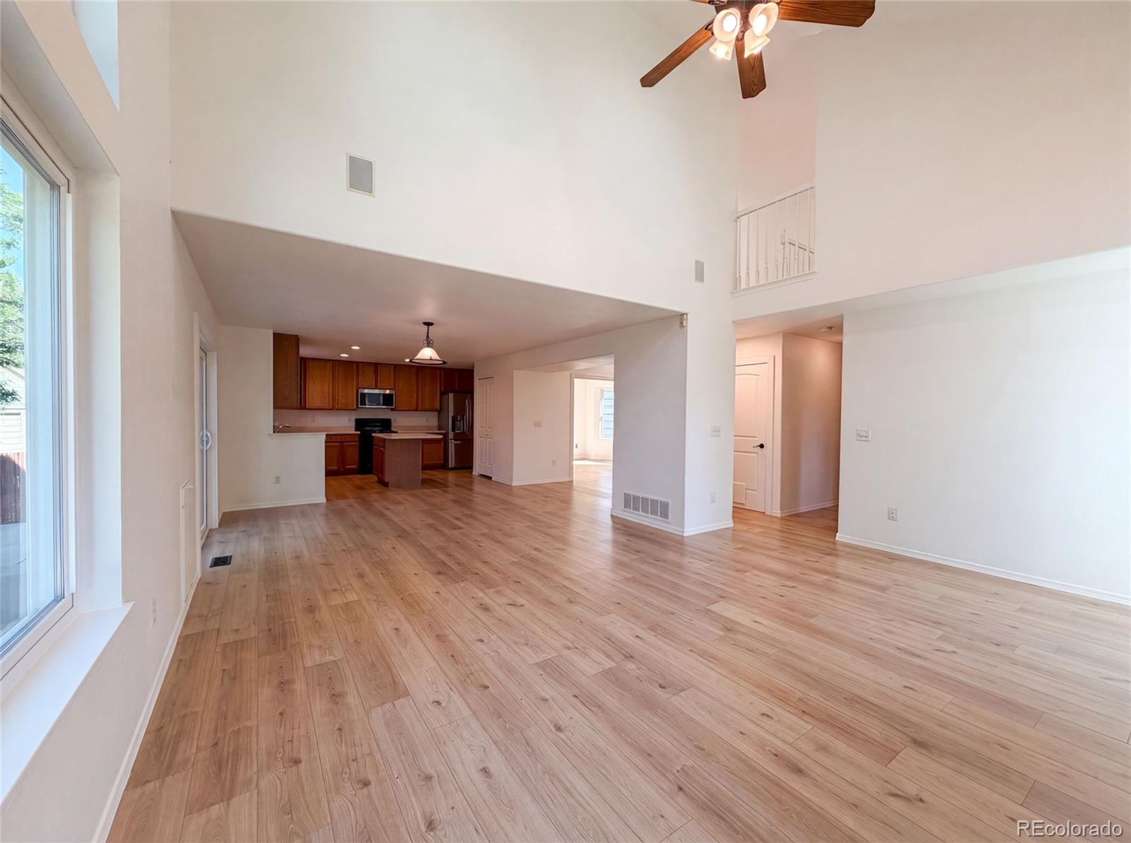 10562 Falcon St, Longmont, CO 80504 photo