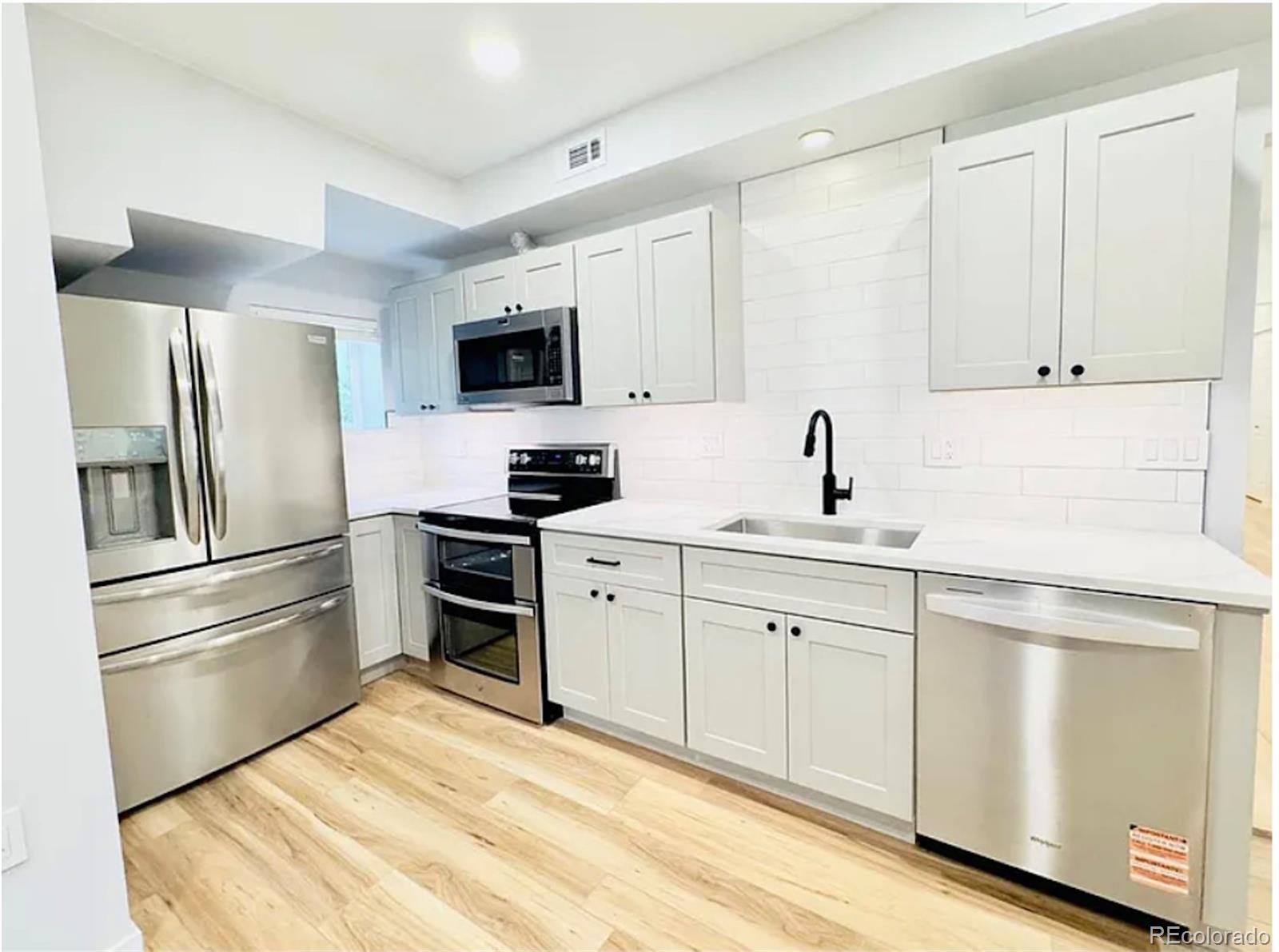 1107 N Downing St, Denver, CO 80218 photo