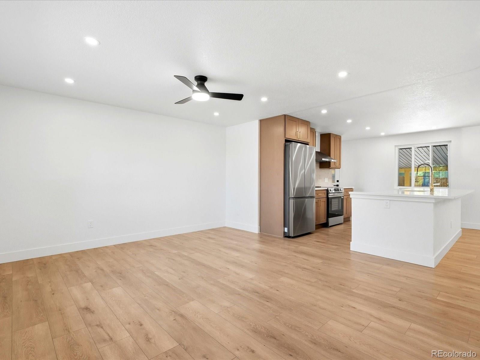 5663 Jellison St, Arvada, CO 80002 photo