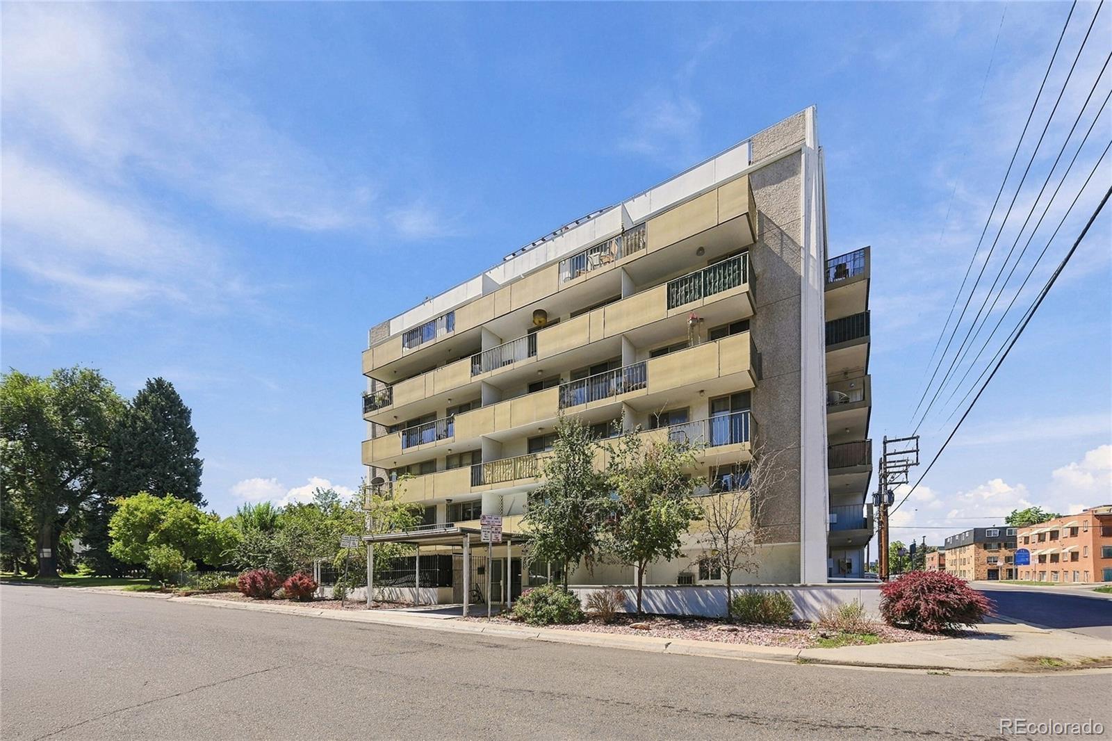 799 Dahlia St #201, Denver, CO 80220 photo
