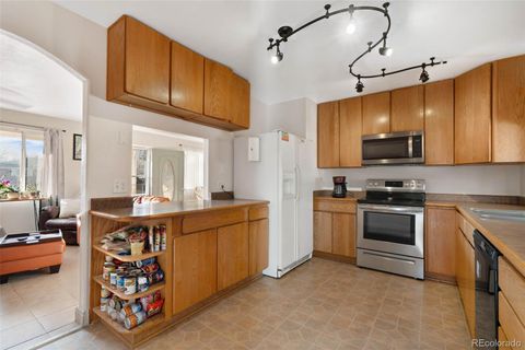 Single Family Residence in Northglenn CO 11624 Claude Court 14.jpg