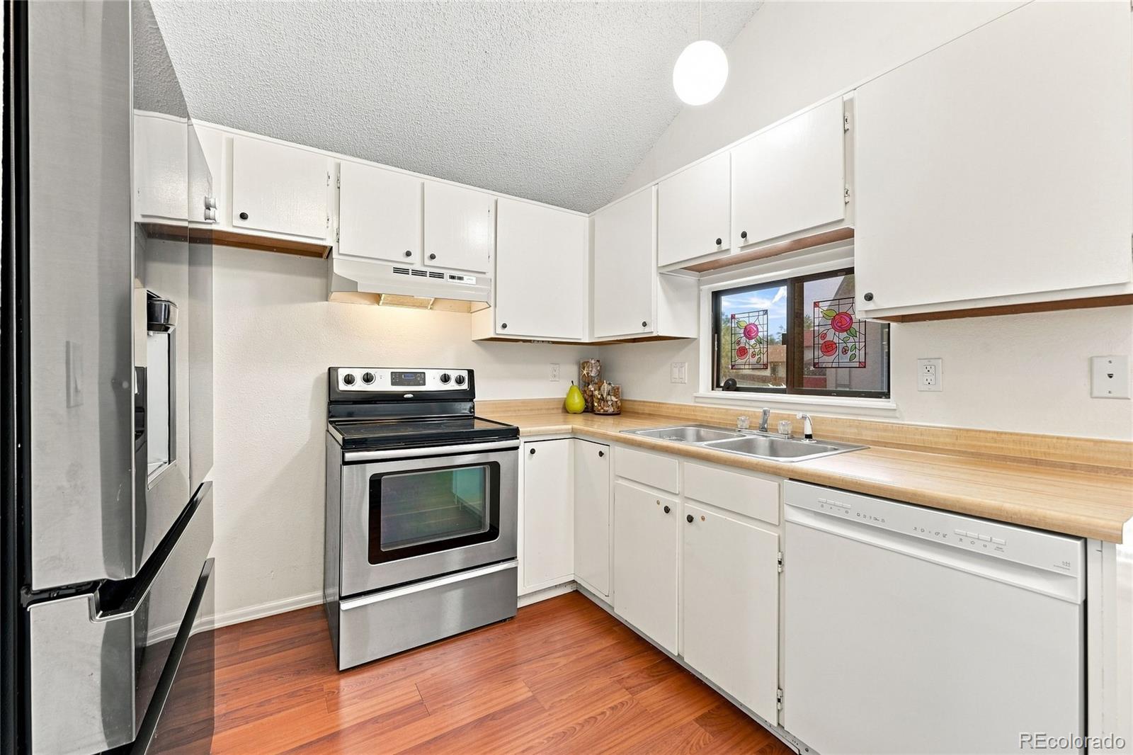3754 S Danube Cir, Aurora, CO 80013 photo