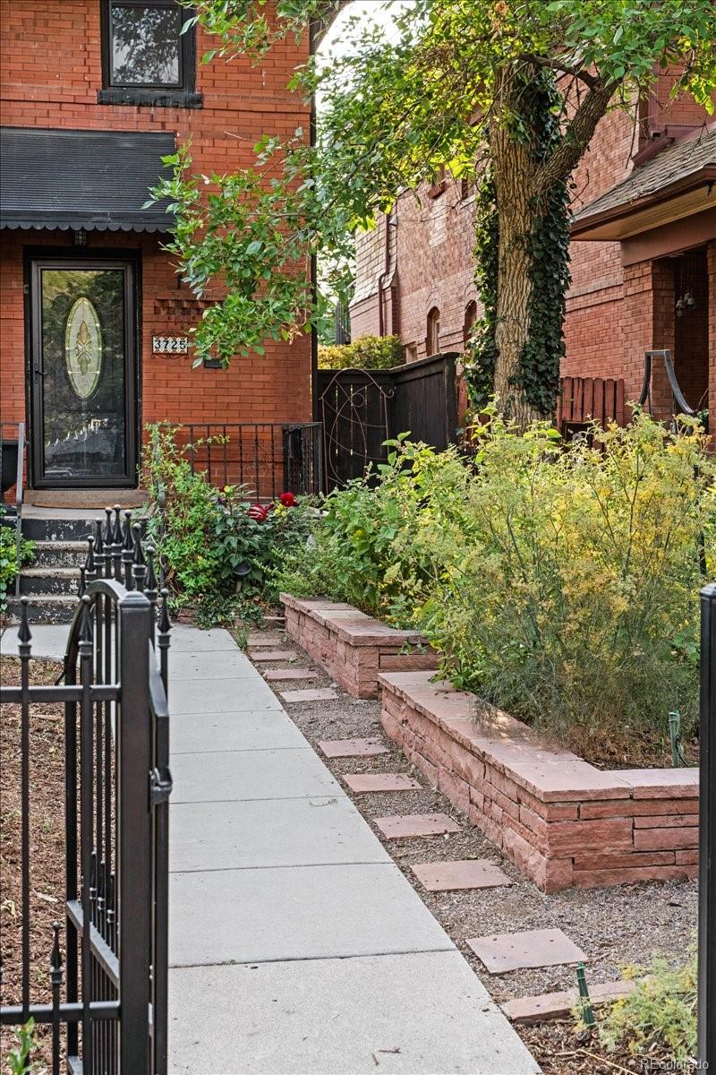 3725 Eliot St, Denver, CO 80211 photo