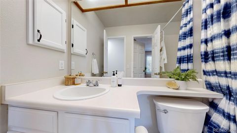 Single Family Residence in Broomfield CO 3755 Shefield Drive 19.jpg