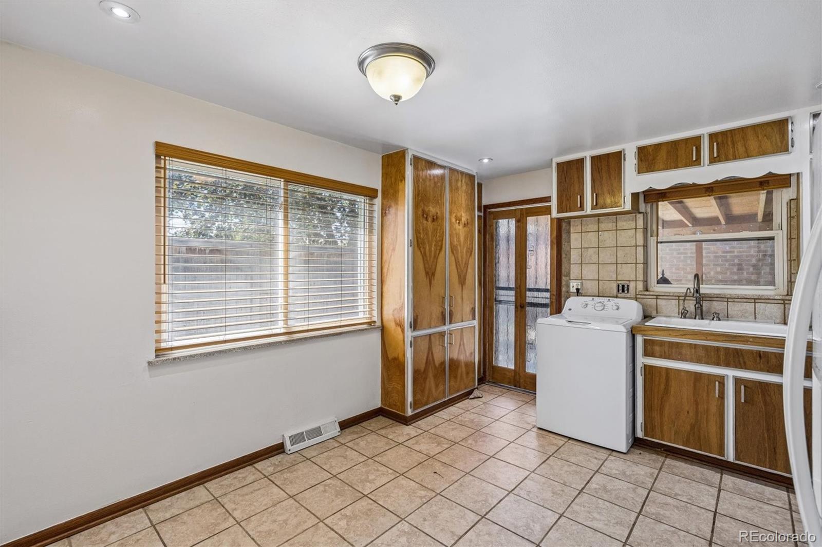 3300 3304 W 22 Ave, Denver, CO 80211 photo