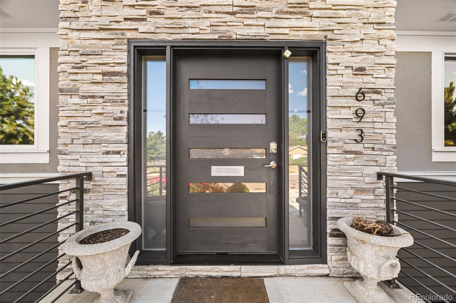 693 S Ivy Way, Denver, CO 80224 photo