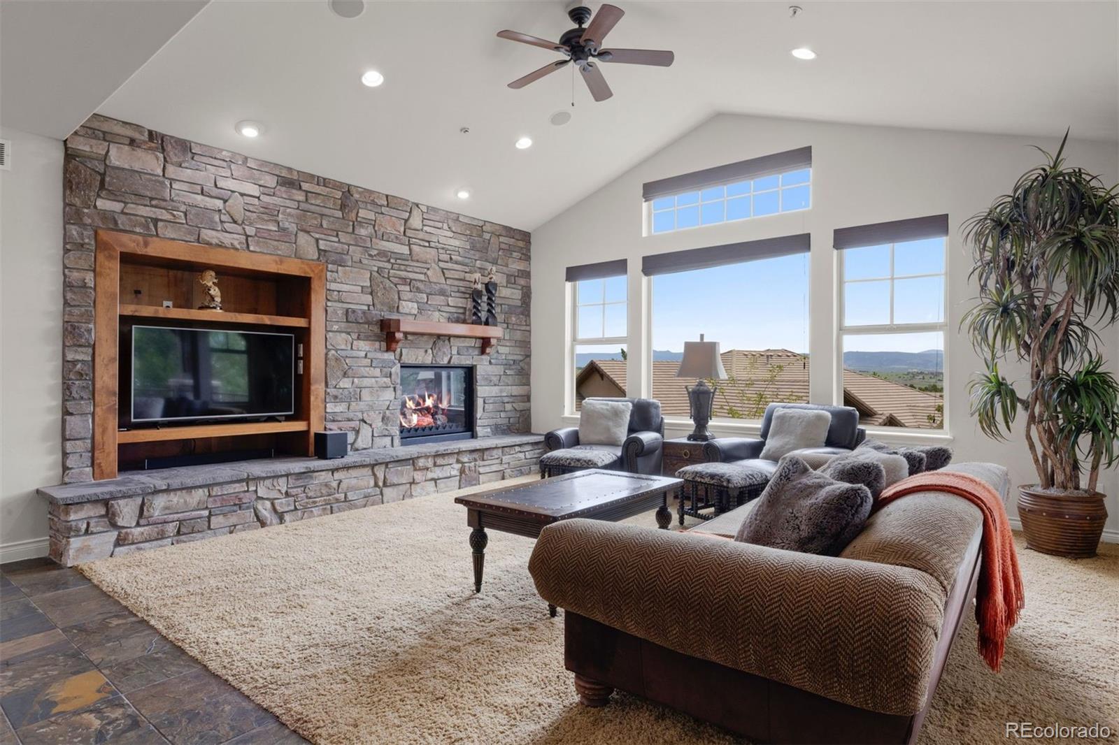4366 Chateau Ridge Ln, Castle Rock, CO 80108 photo