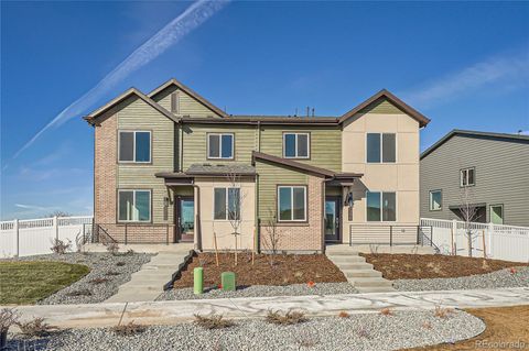 Townhouse in Aurora CO 1296 S Algonquian St.jpg