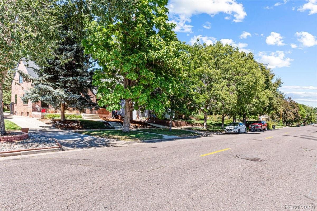 1533 N Oneida St, Denver, CO 80220 photo