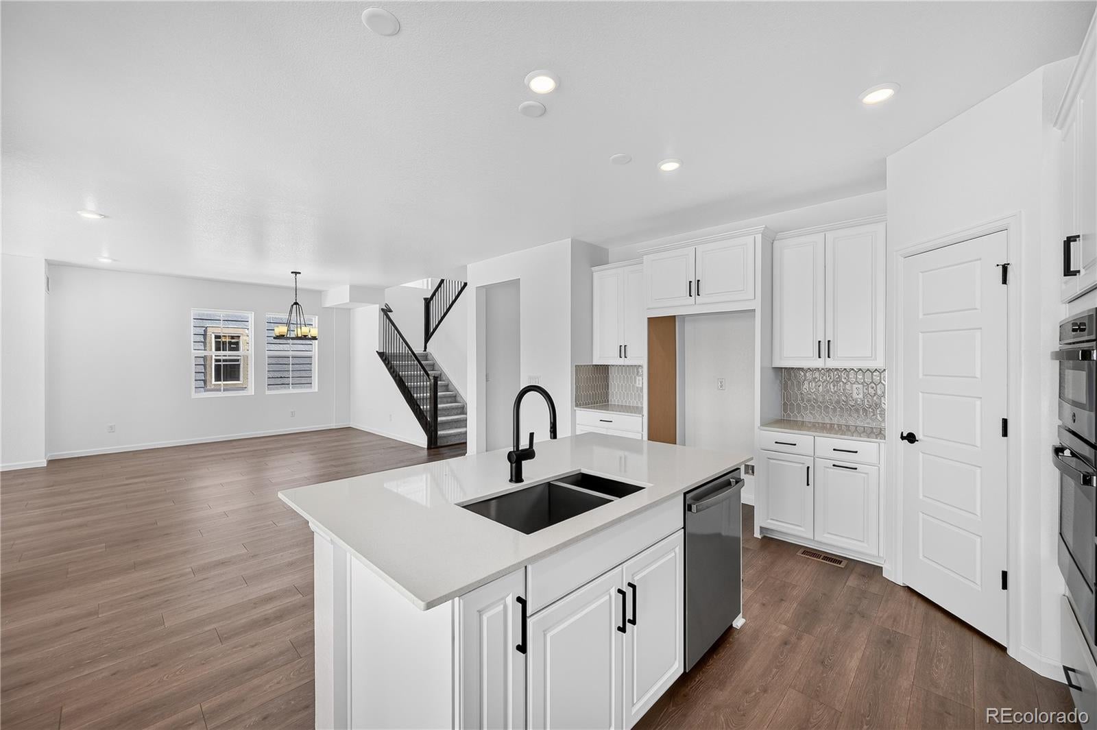8701 Pennycress Dr, Littleton, CO 80125 photo