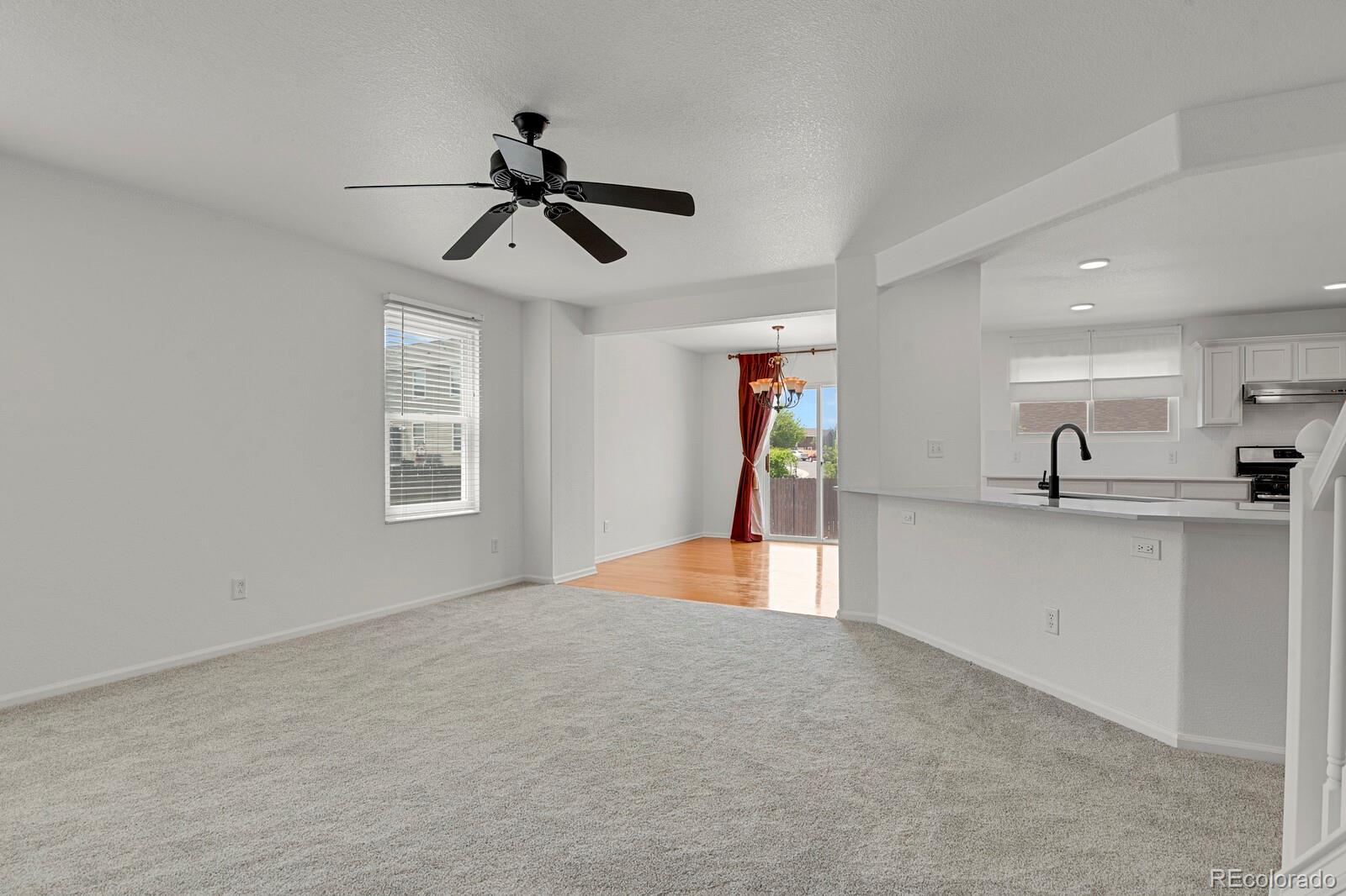 5530 S Quemoy Cir, Aurora, CO 80015 photo