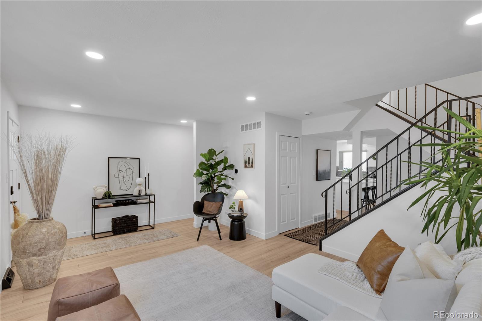 750 Tabor St #24, Lakewood, CO 80401 photo