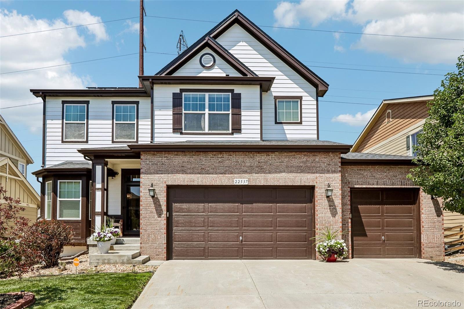 22537 Union Cir, Aurora, CO 80015