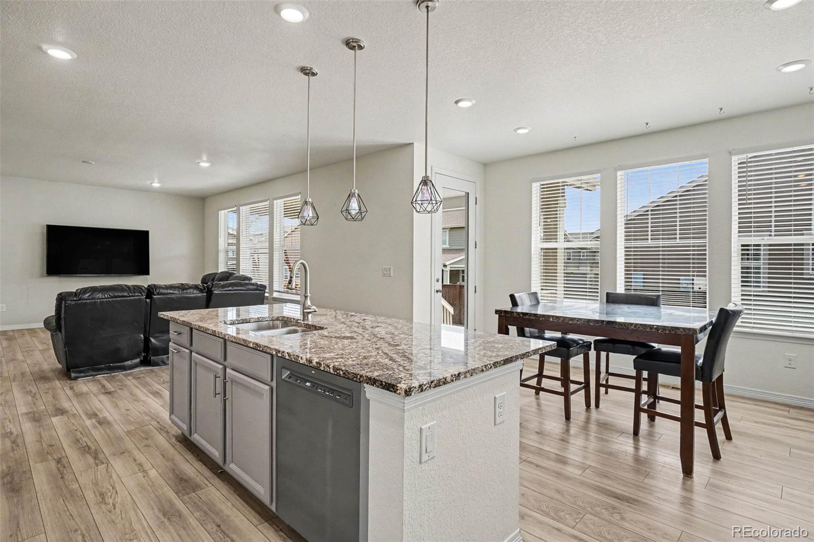 14426 Grape St, Thornton, CO 80602 photo