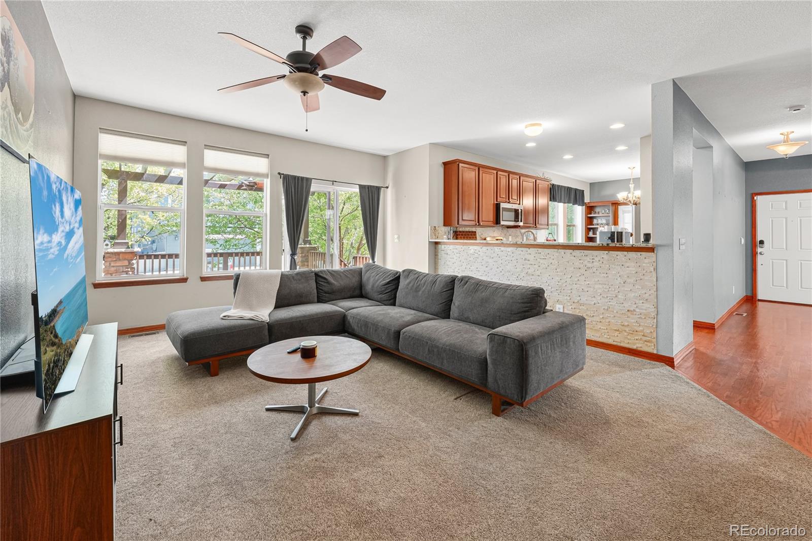 14241 Waterside Ln, Broomfield, CO 80023 photo