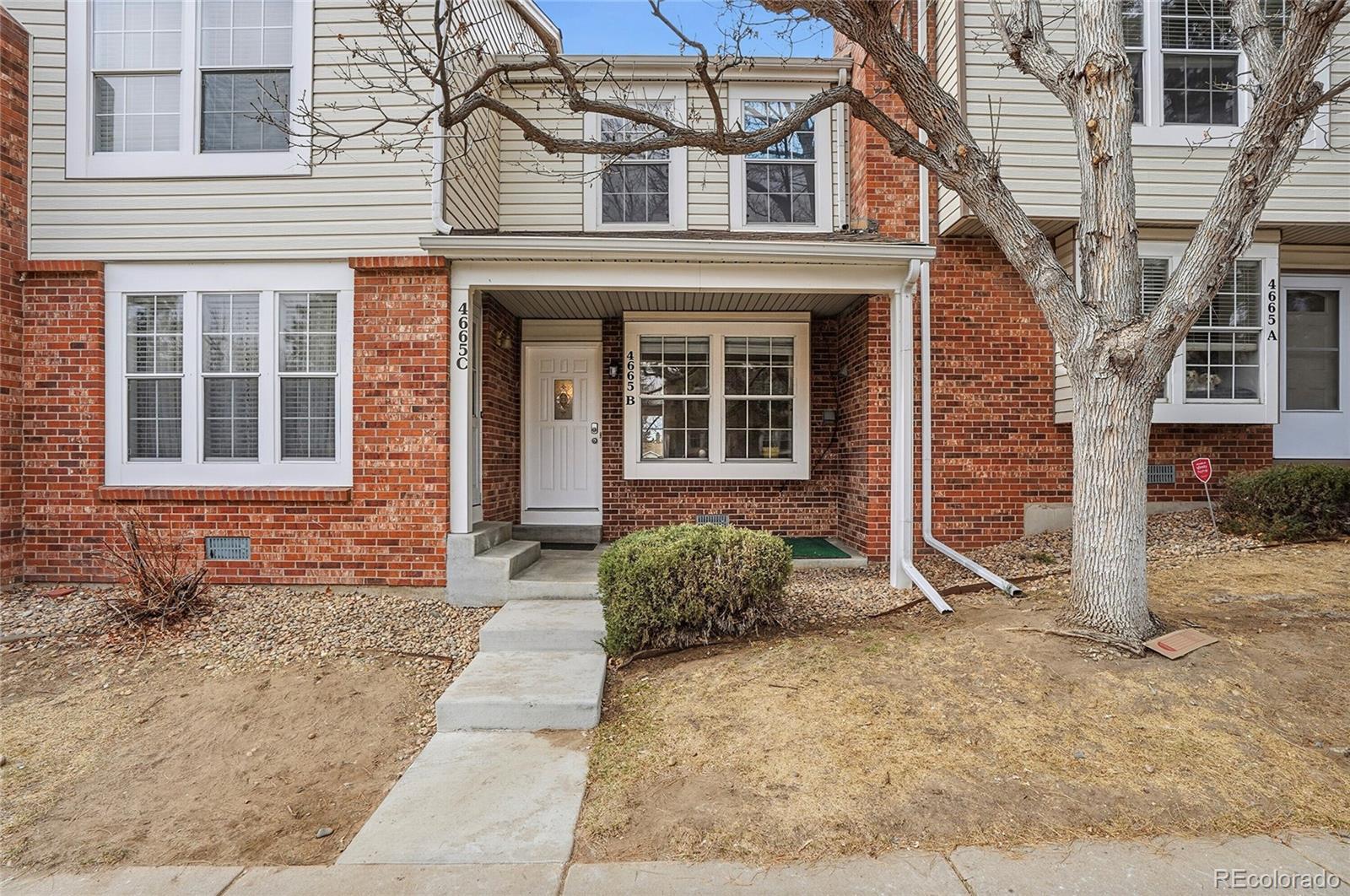 4665 Dillon Ct, Aurora, CO 80015