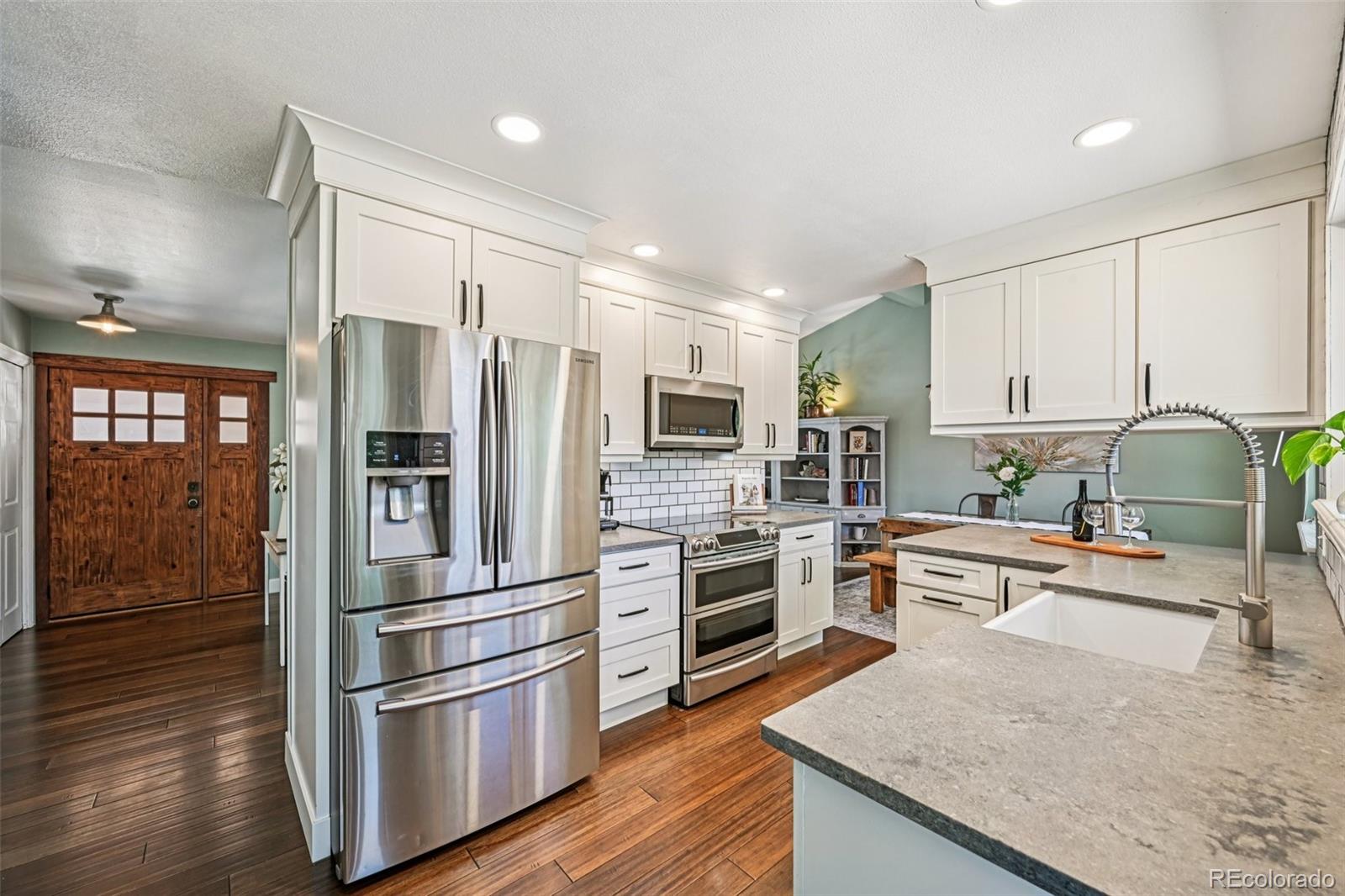 5873 Maplewood Dr, Littleton, CO 80123