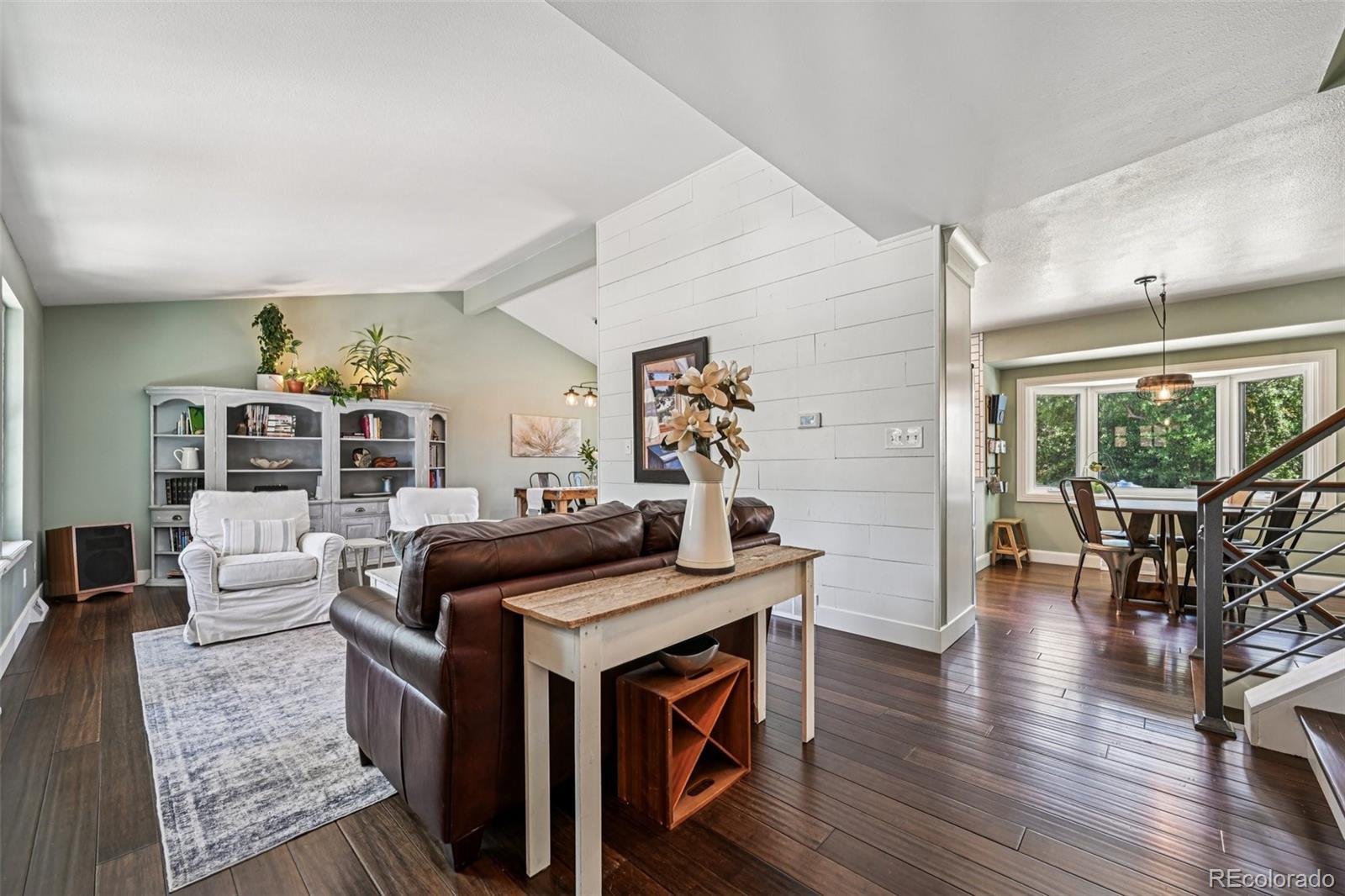 5873 W Maplewood Dr, Littleton, CO 80123 photo