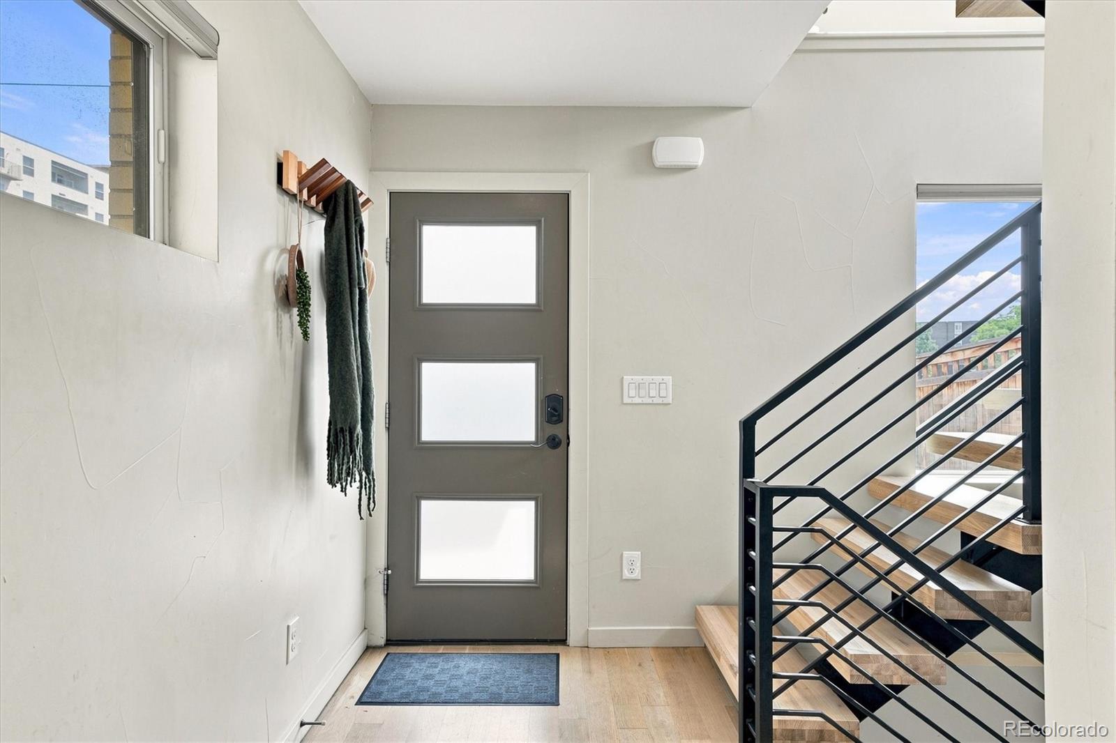 1415 Irving St, Denver, CO 80204 photo