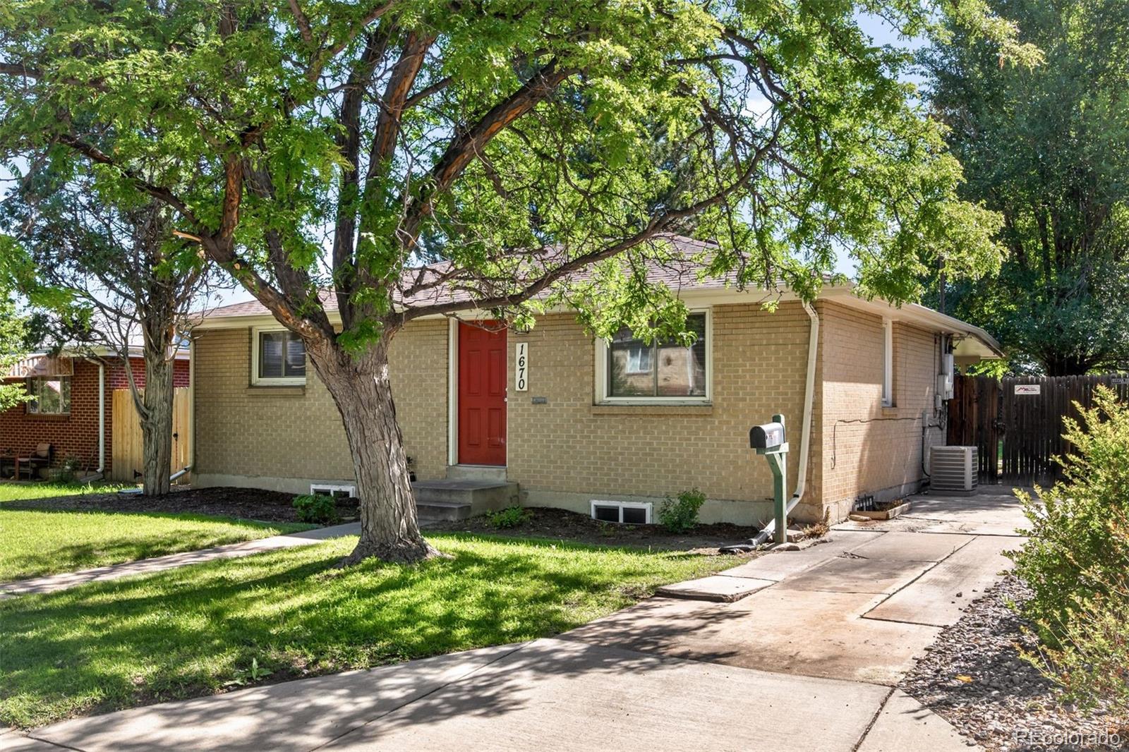 1670 S Franklin St, Denver, CO 80210 photo
