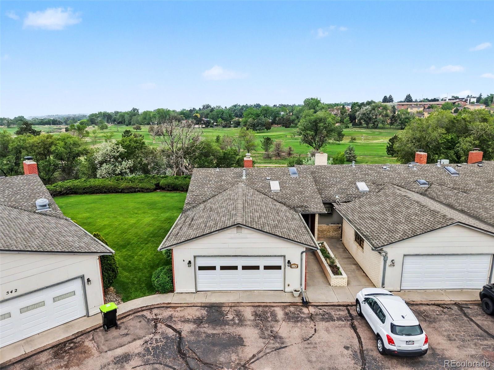 538 Lakewood Cir, Colorado Springs, CO 80910 photo