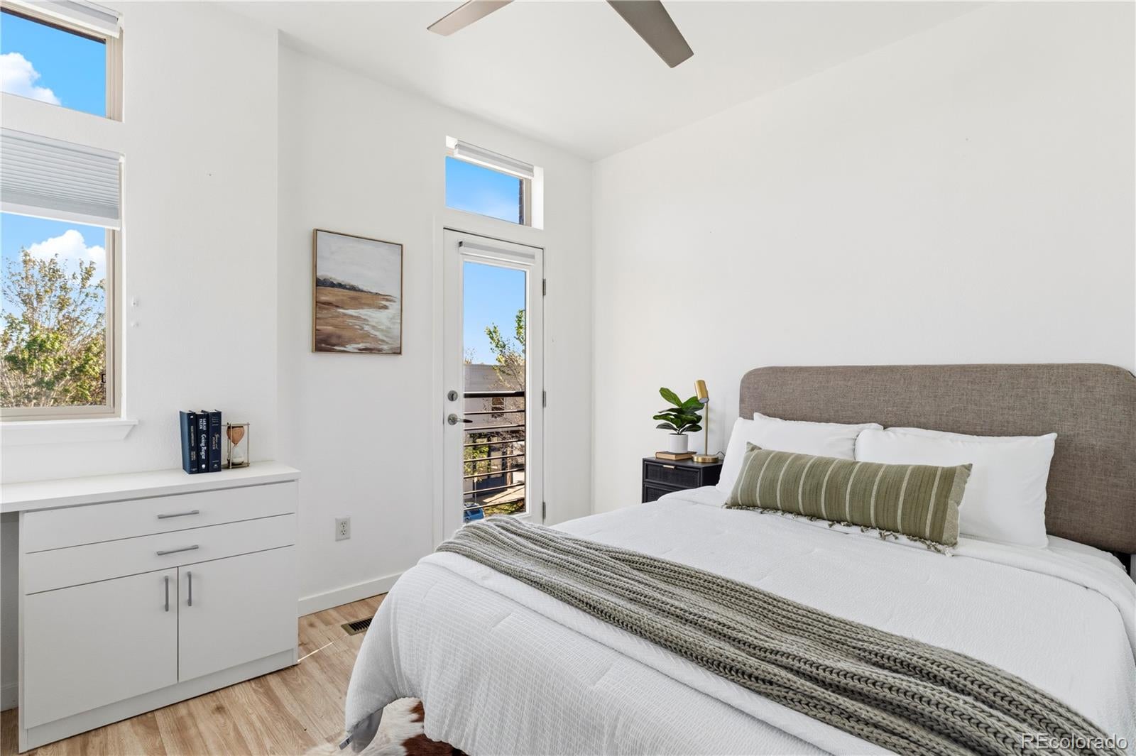 500 30 St #6, Denver, CO 80205 photo