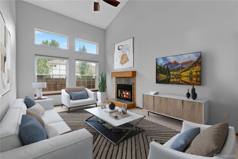 Townhouse in Aurora CO 14801 E Penwood Place #F.jpg