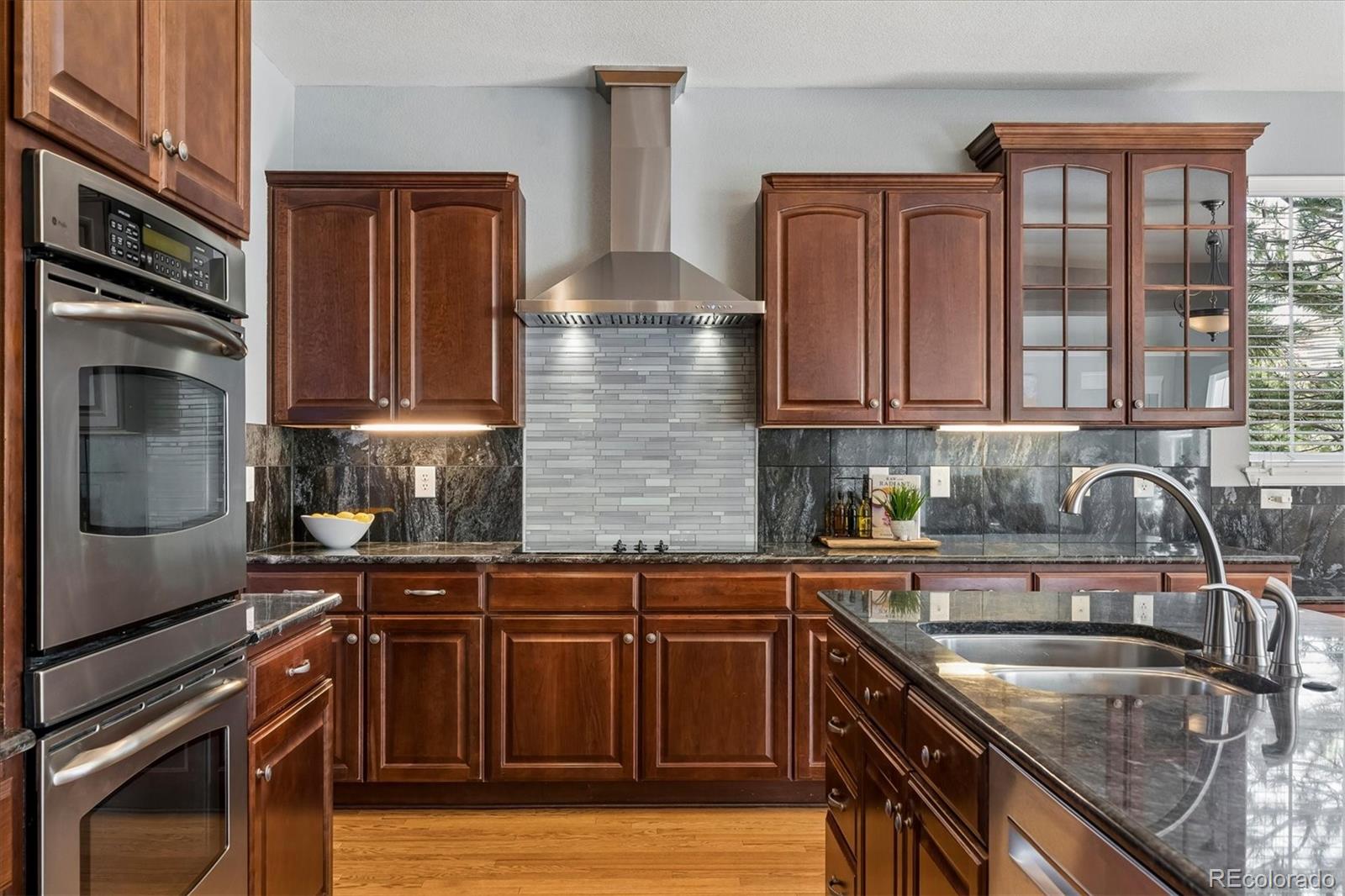 11915 E Lake Cir, Greenwood Village, CO 80111 photo