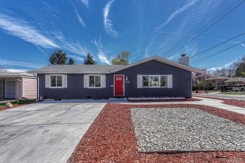 Single Family Residence in Denver CO 1490 S Ivy Way.jpg