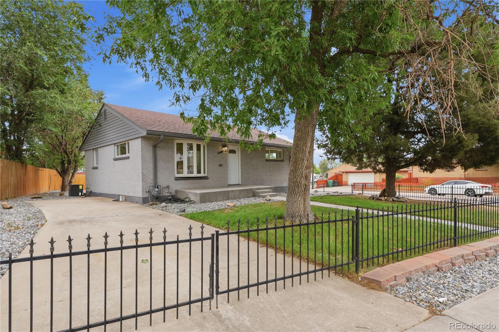 7000 Zuni St, Denver, CO 80221 photo