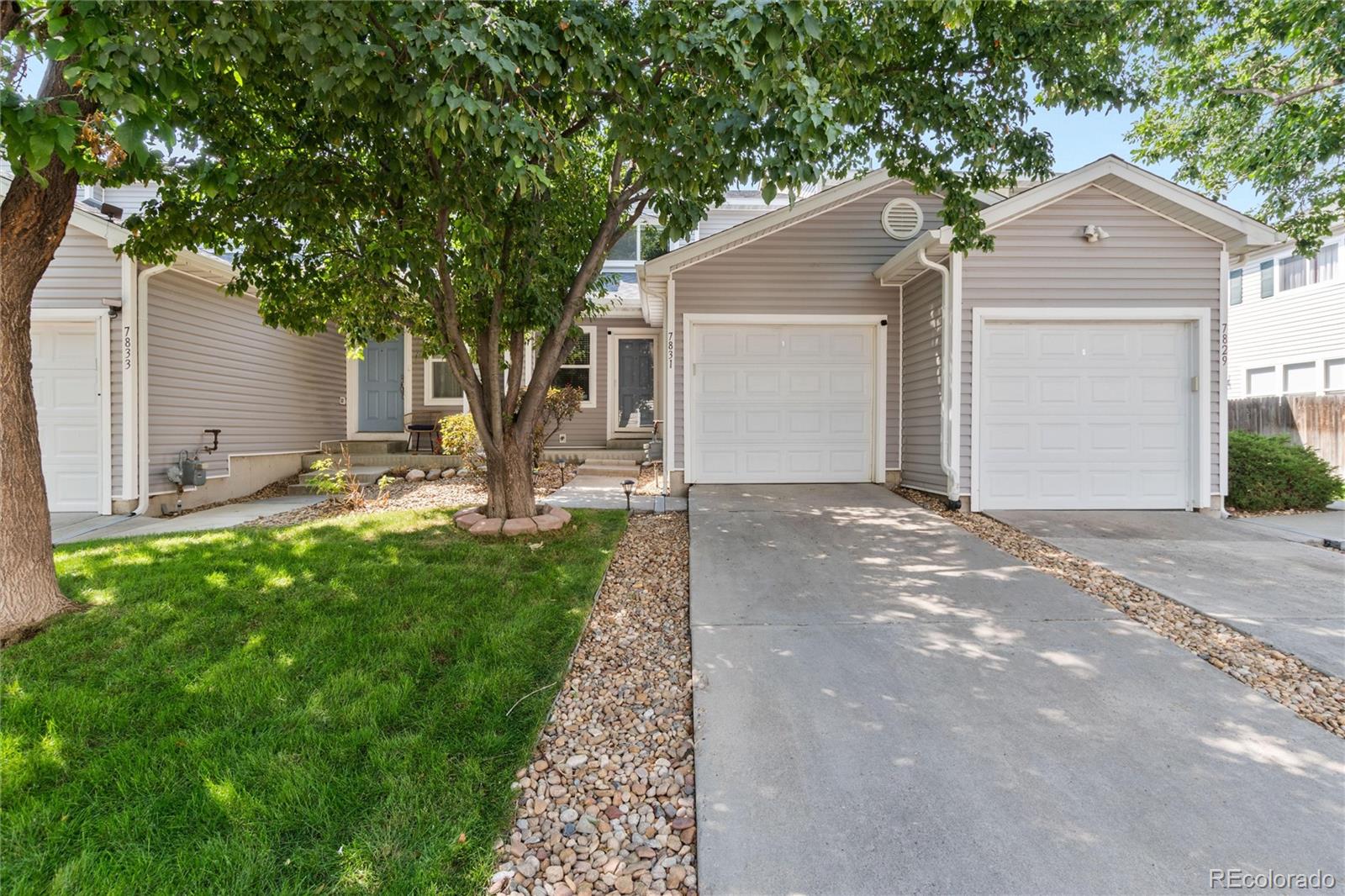 7831 S Kittredge Cir, Englewood, CO 80112 photo