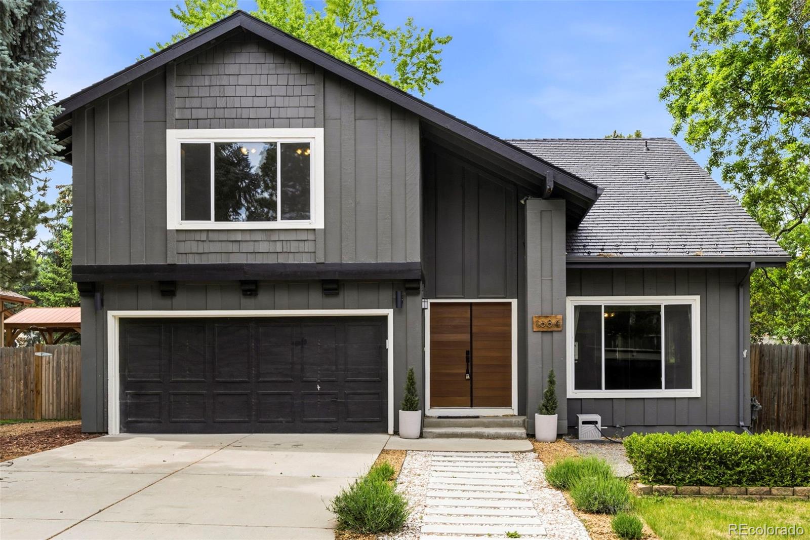 1684 E Dry Creek Pl, Centennial, CO 80122 photo