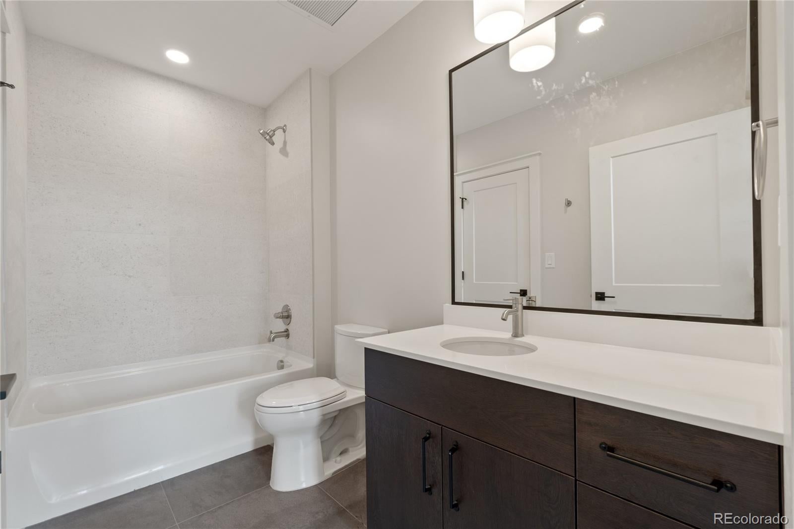 1643 Boulder St #206, Denver, CO 80211 photo