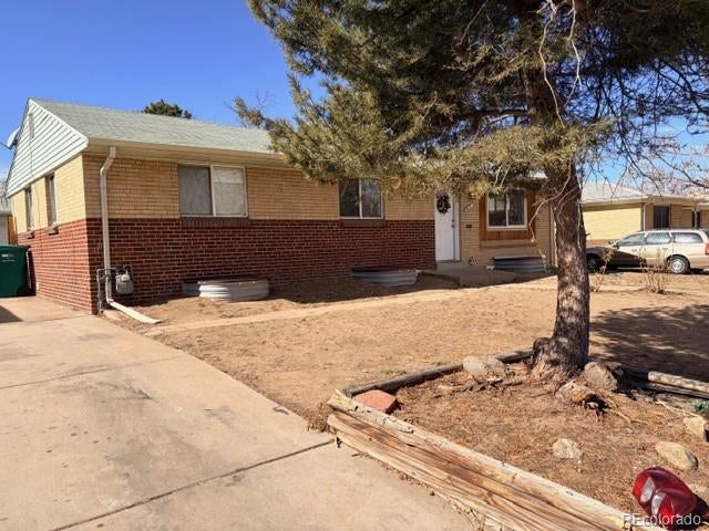 517 Florence St, Aurora, CO 80010 photo