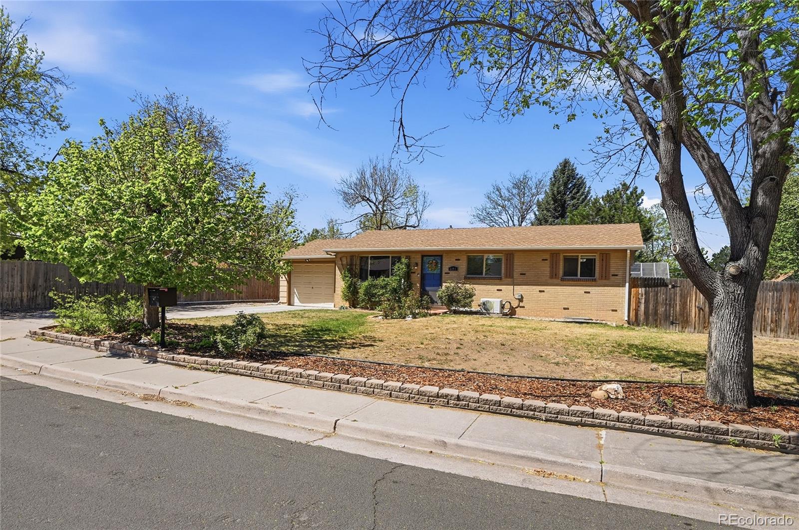 681 S Quari St, Aurora, CO 80012 photo
