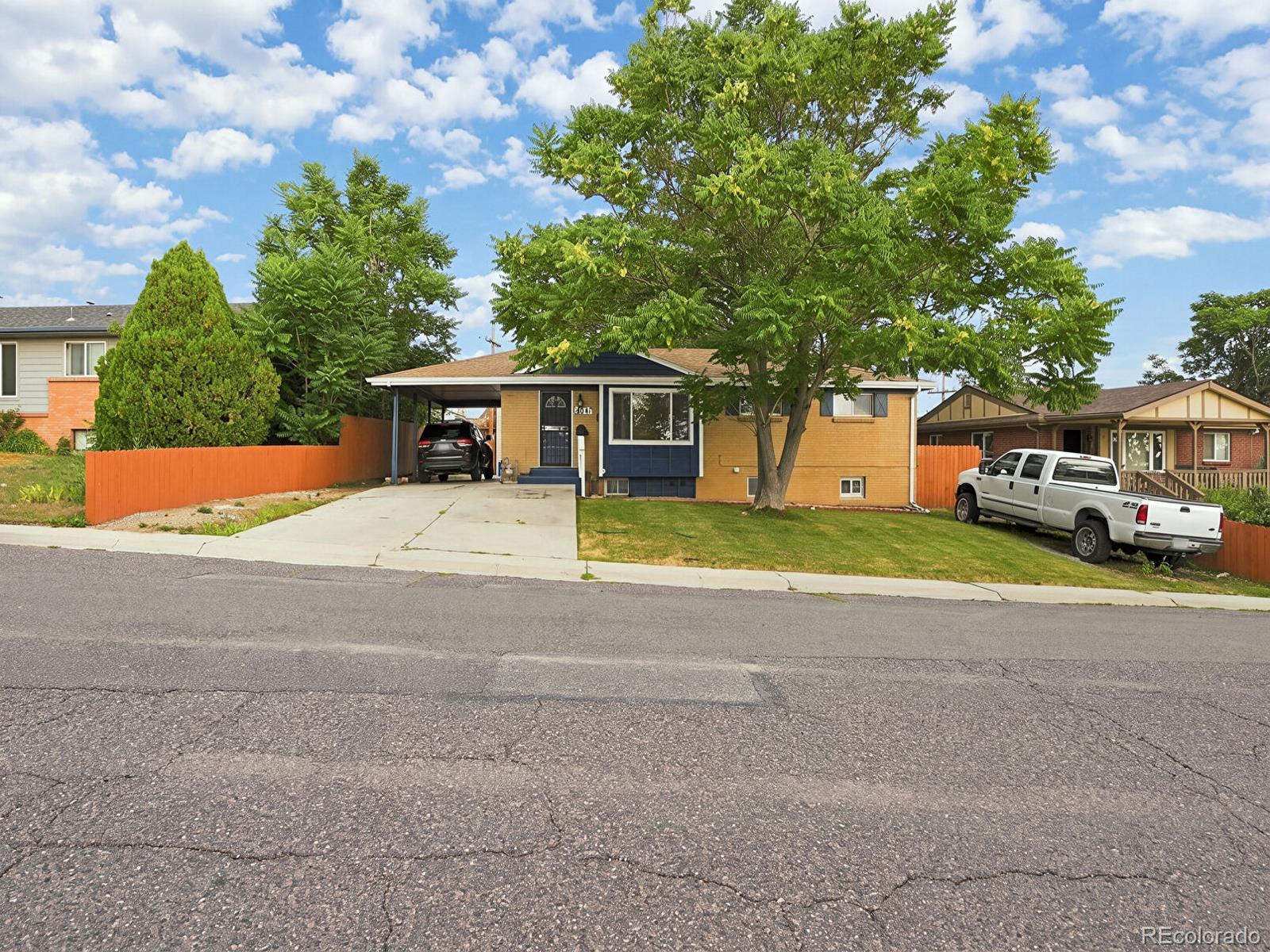8671 Hopkins Dr, Denver, CO 80229 photo