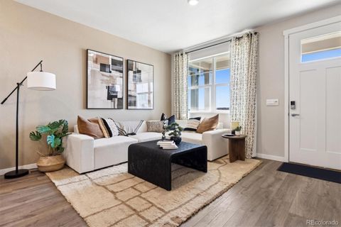 Townhouse in Denver CO 1364 S Boston Court #A 2.jpg