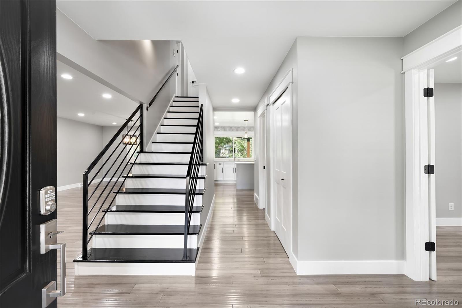 4015 S Olive St, Denver, CO 80237 photo