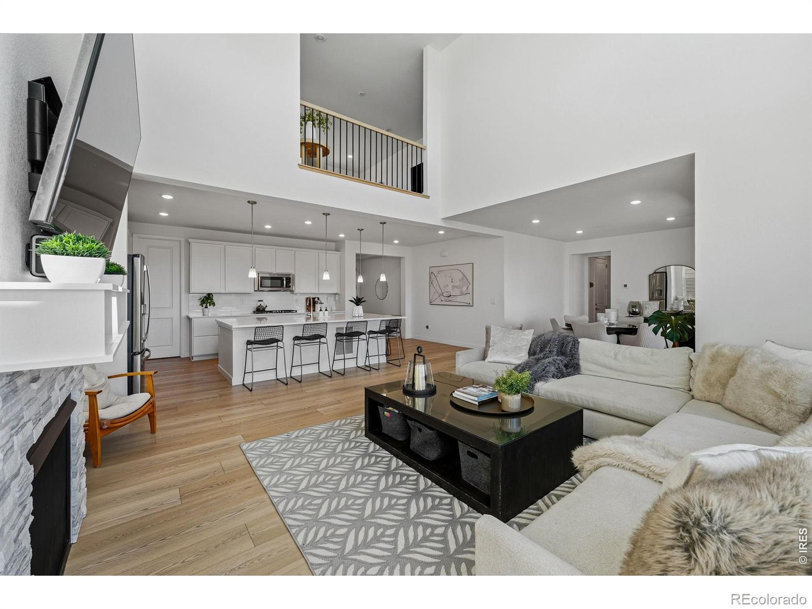 941 Wildrose Pl, Erie, CO 80516 photo