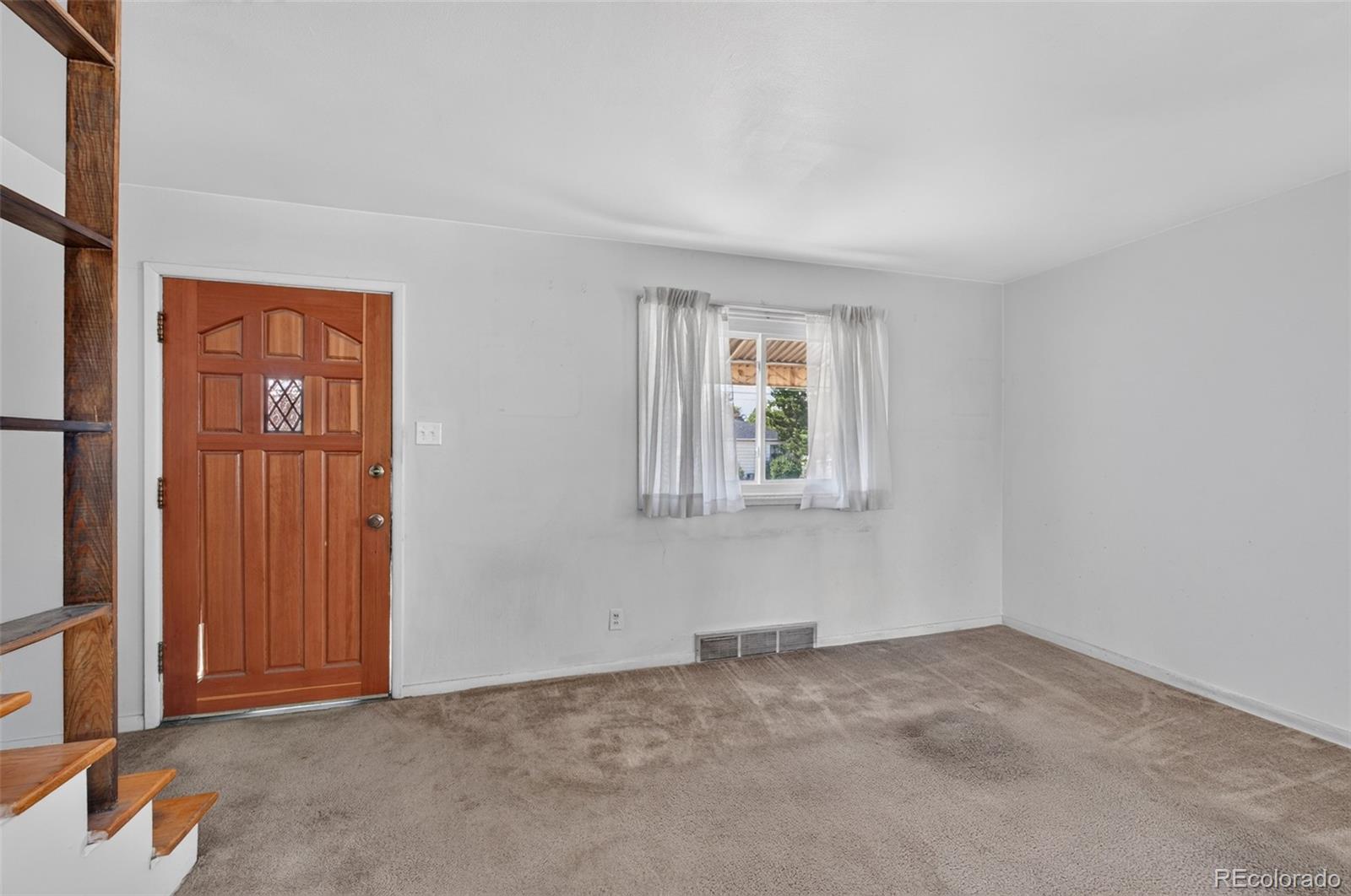 10831 Lowry Pl, Aurora, CO 80010 photo