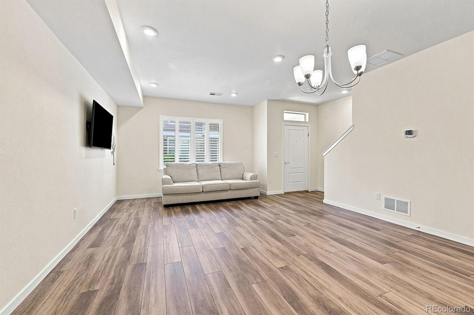 867 E 98 Ave #1203, Denver, CO 80229 photo