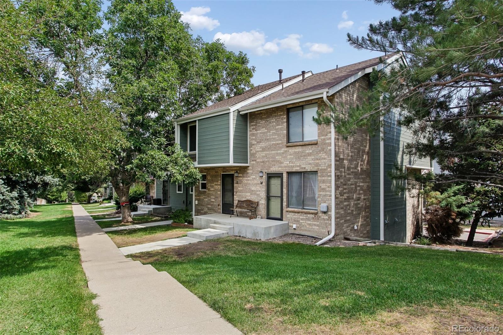 8749 Cornell Ave, Lakewood, CO 80227