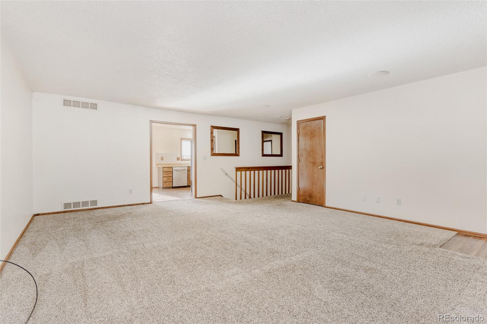 16796 E Kent Dr, Aurora, CO 80013 photo