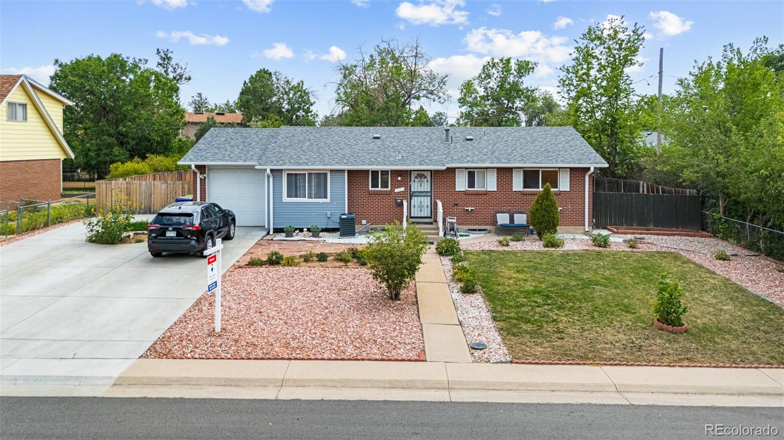 14990 10 Ave, Aurora, CO 80011