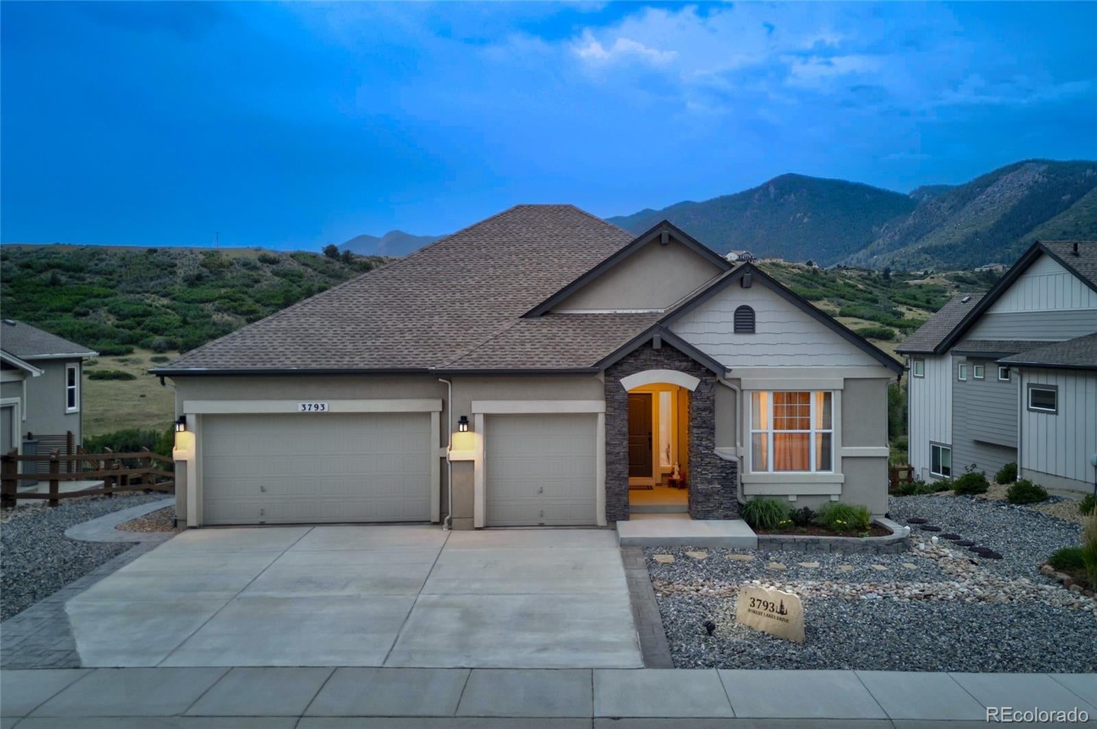 3793 Forest Lake Dr, Monument, CO 80132 photo