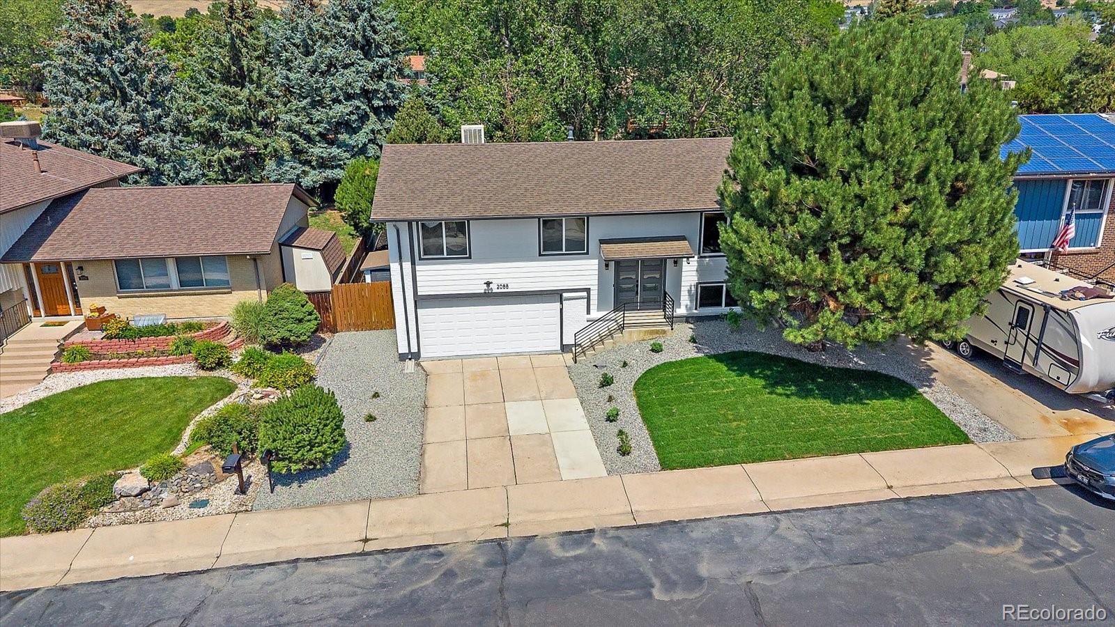 2088 S Coors Cir, Lakewood, CO 80228 photo