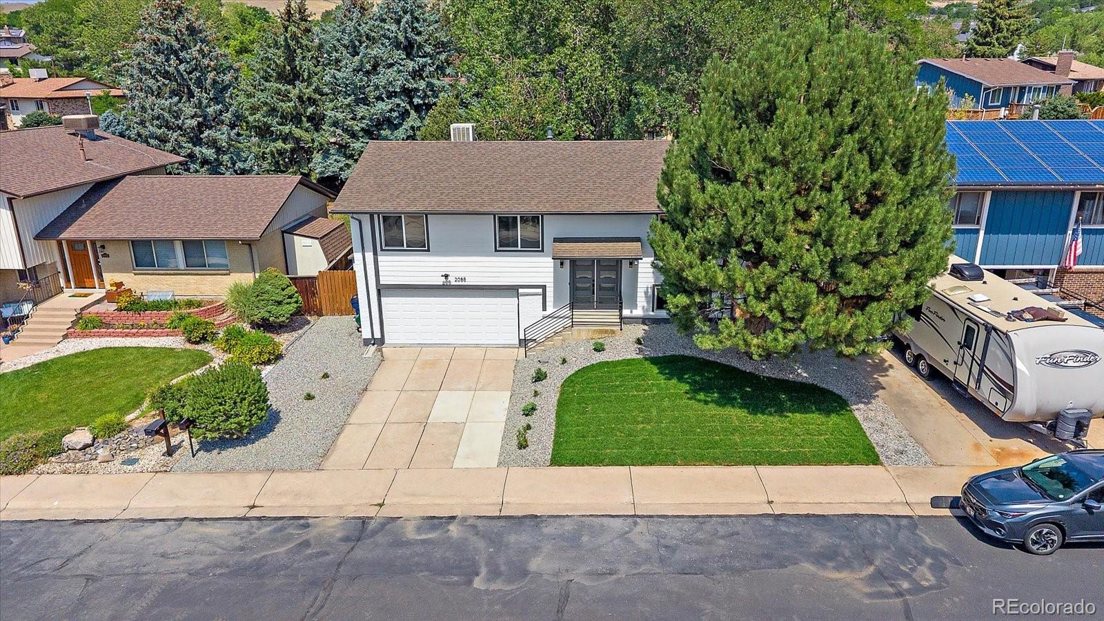 2088 S Coors Cir, Lakewood, CO 80228 photo