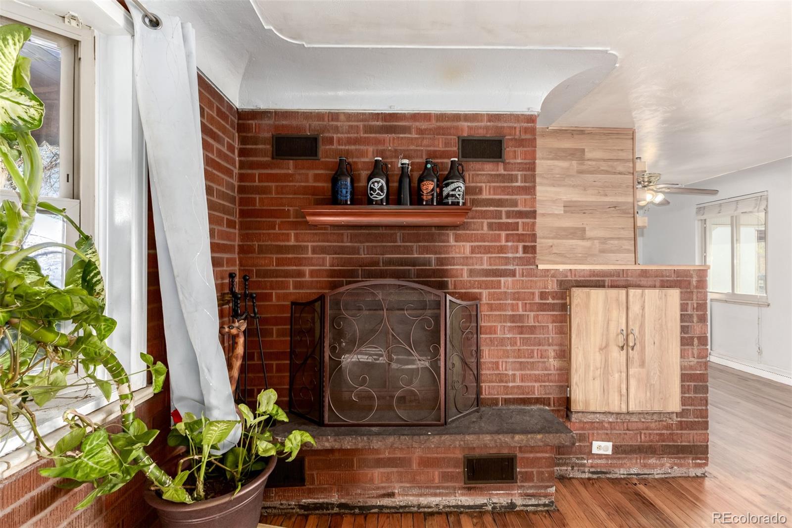 5637 Wyandot St, Denver, CO 80221 photo
