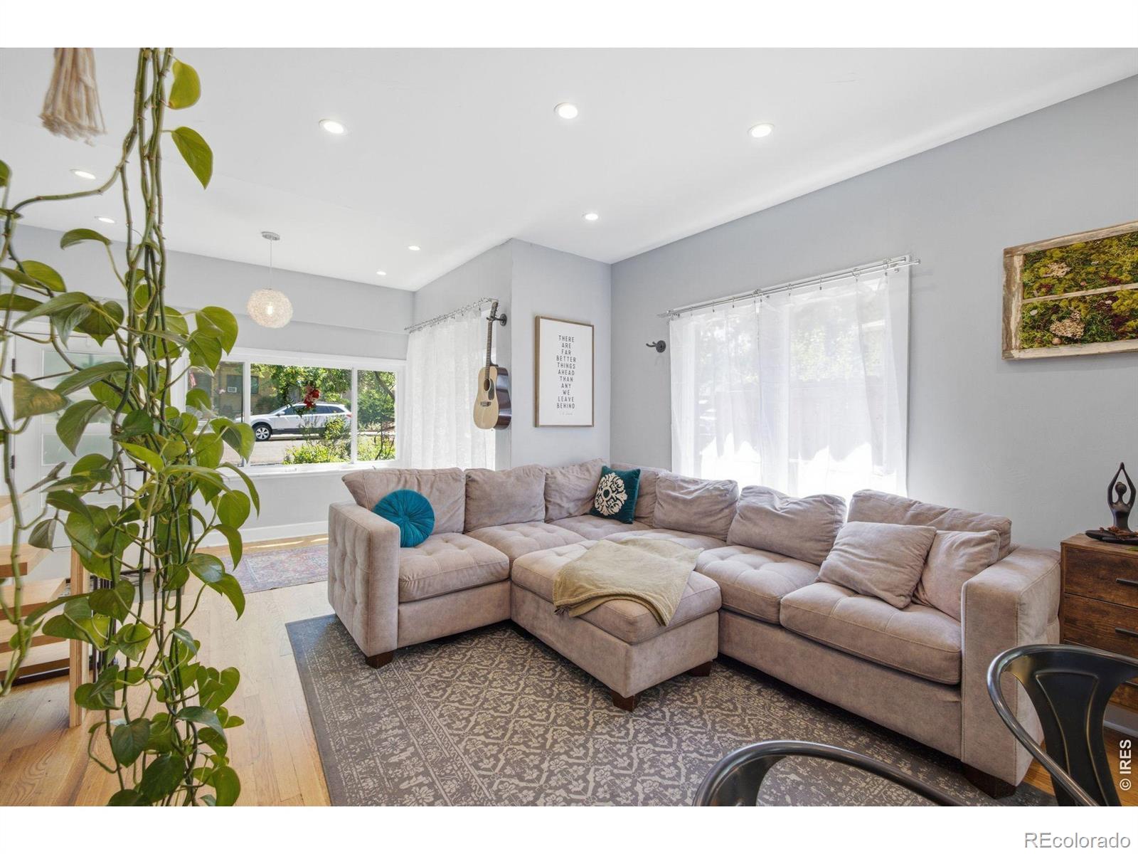 5325 S Crocker St, Littleton, CO 80120 photo